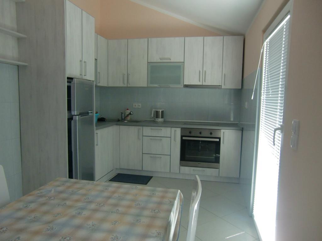 Apartment Villa Dobrijevic -Seljanovo 티바트 객실 사진